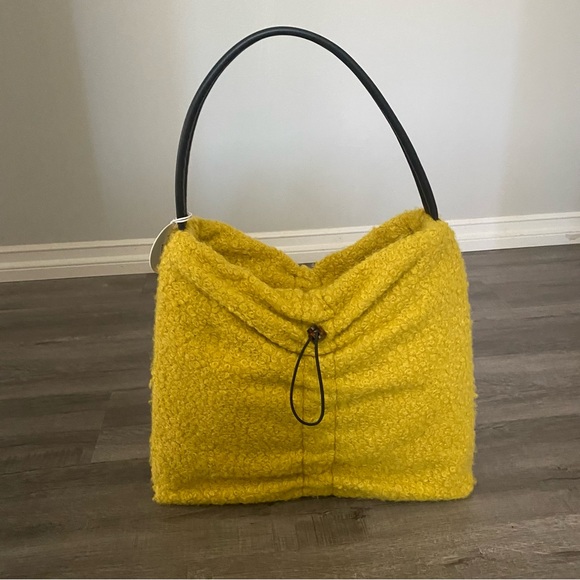 STAUD - Felix Faux Sherpa Tote - NWT - New With Tags - Picture 3 of 7